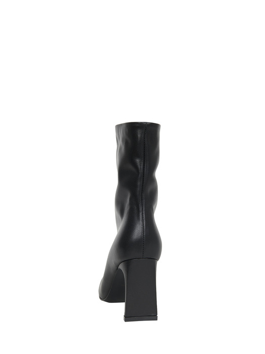  Seamed Straight Boots / BLACK