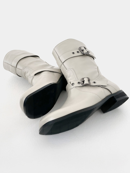 Mrc092 Nickel Middel Boots (Ivory)