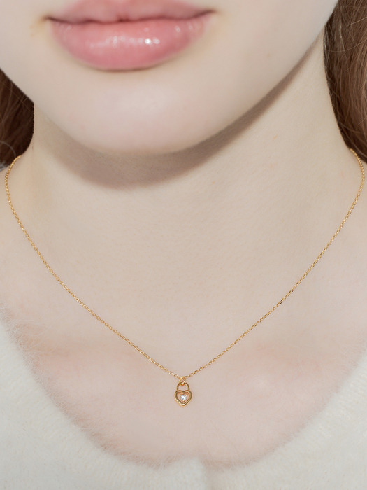 [단독] elf heart cubic necklace