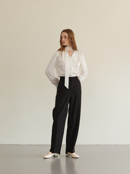 Essential Semi Wide Slacks (Black)