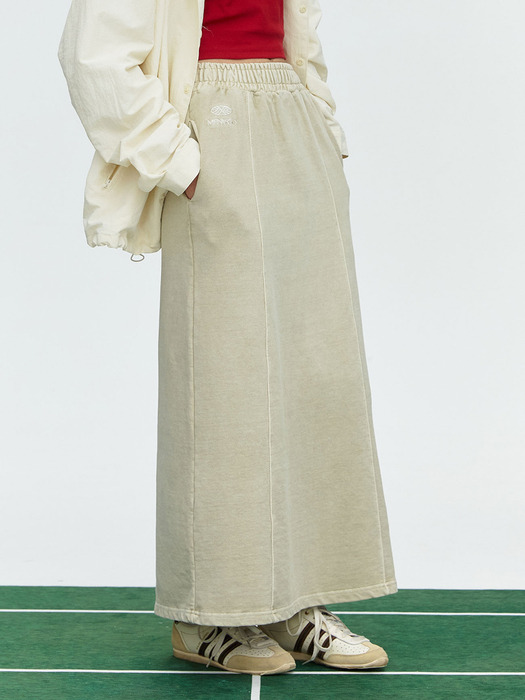 MNS PIGMENT LONG SKIRT_LIGHT BEIGE