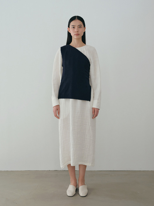 linen dress (white)