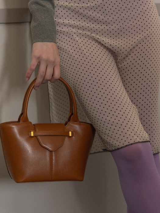 [단독] Rover panier bag - small / Camel brown