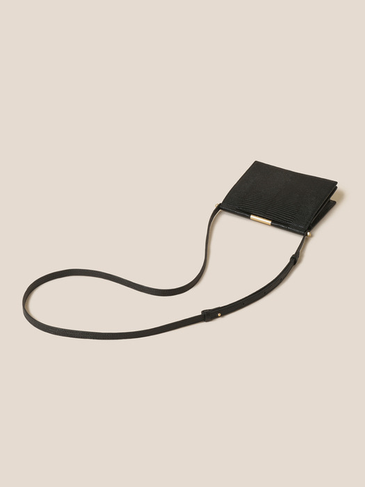 쿠론]Mael Passport Wallet (Black)_RCWGX24643BKX