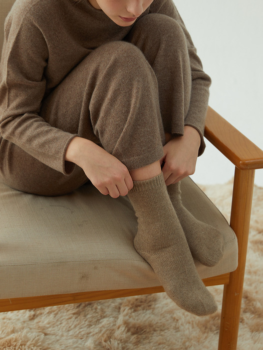 [LEPURE]Cashmere 100 Gove+Socks set