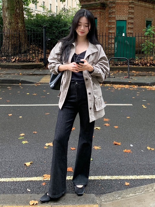 컴포터블 부츠컷 생지 데님 DARK DENIM