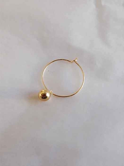 20mm Wire Ring Ball Earring