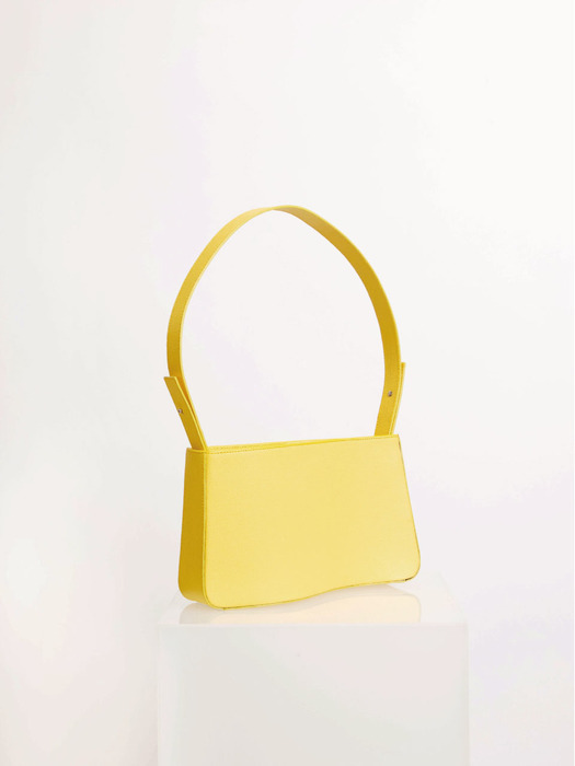 Curved Bag (Butter)