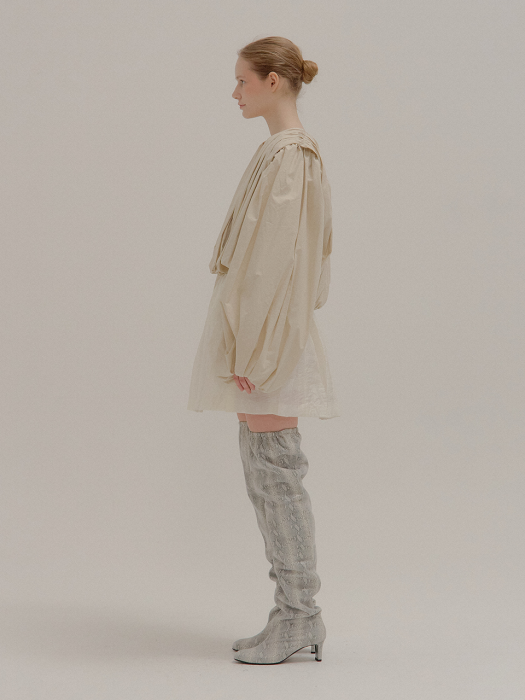 POISON Shirred Mini Skirt Ivory