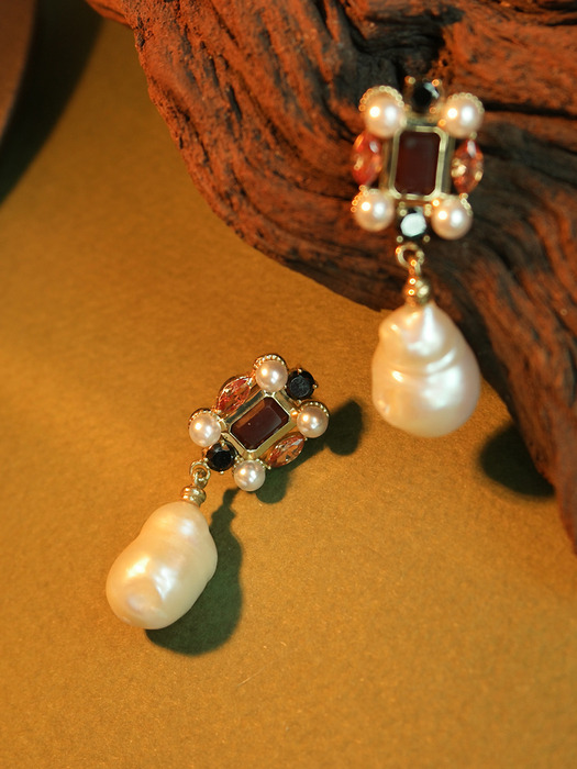 Vintage gemstone earrings (Red agate)