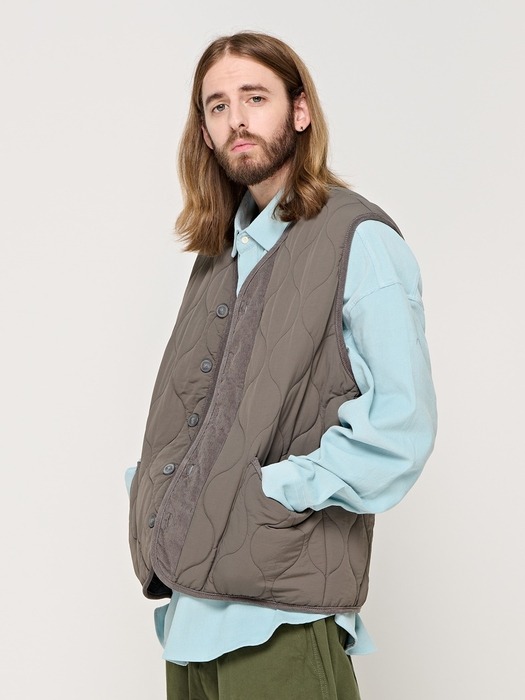 CB QUILTING VEST (CHARCOAL)