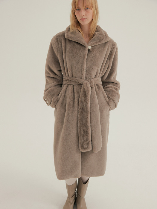 Vintage Fur Coat_cozy gray
