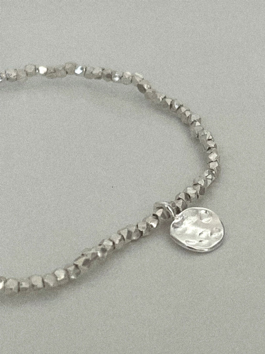 Pebble bracelet