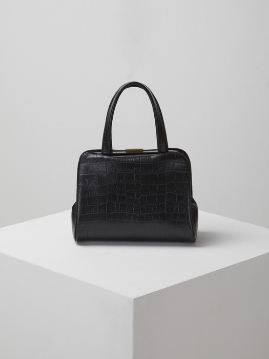 eternal tote bag(Crocodile black)