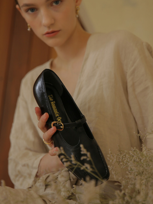 Dart loafer / 다트 로퍼 (black)