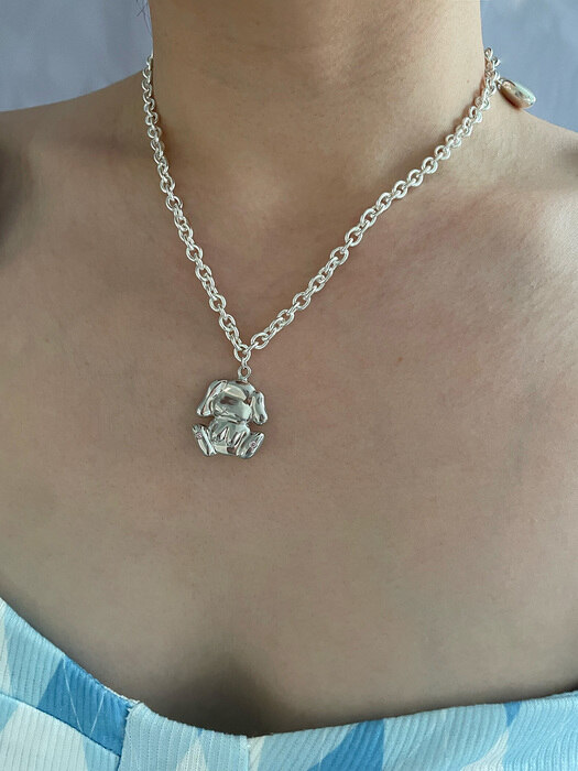 Lovely bunny necklace (cubic)
