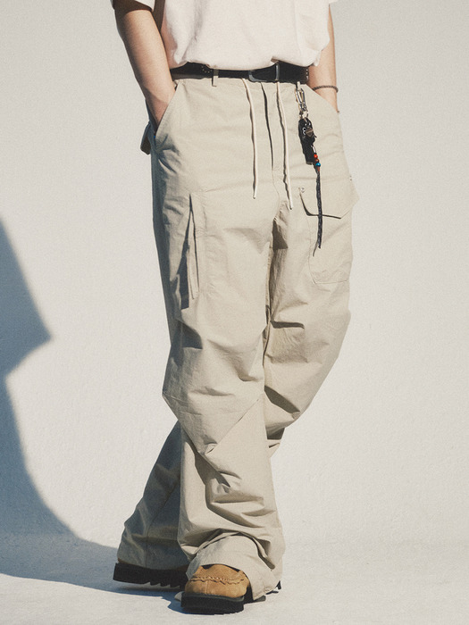 REFINE NYLON PARACHUTE PANTS_IV