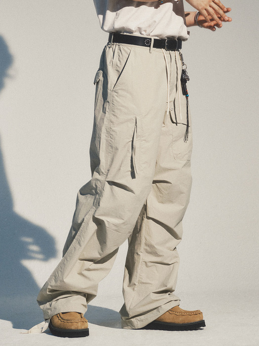 REFINE NYLON PARACHUTE PANTS_IV