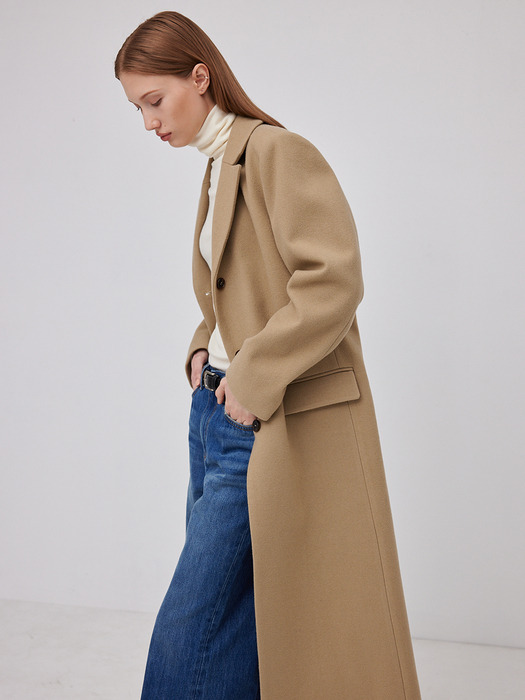 Wool cashmere tailored long coat / Beige