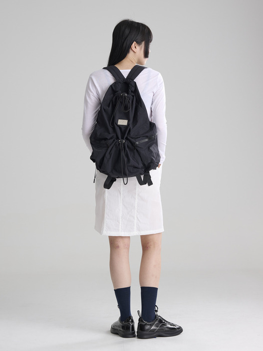 LIGHT STREET BACKPACK [BLACK]