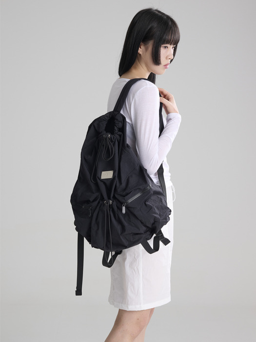 LIGHT STREET BACKPACK [BLACK]