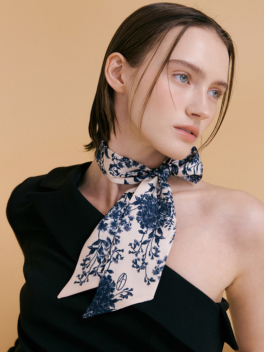 Le Jardin Long Twilly Silk Scarf - Dark Navy/Light Beige