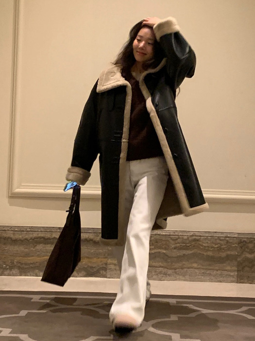 [단독]High Neck Leather Shearling Long Coat