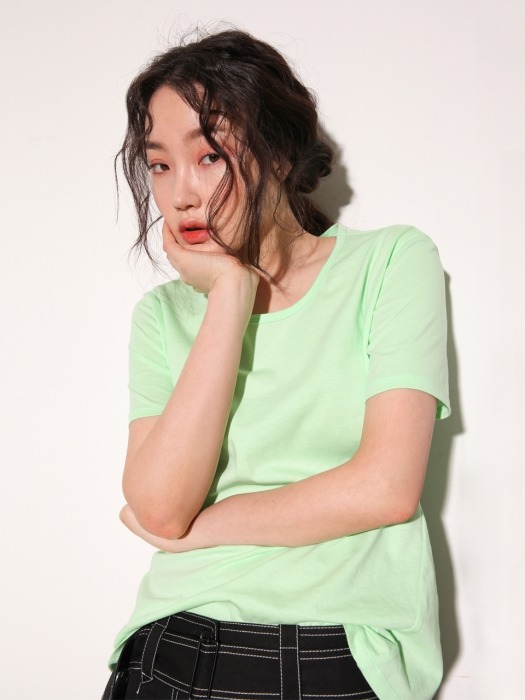 Silket cotton U-neck t-shirt in Acid neon green