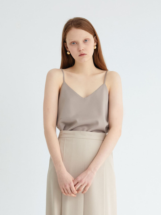 20 SPRING_Beige Matt Satin Sleeveless 