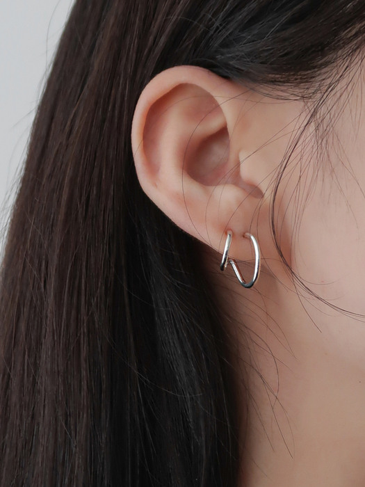 2-Line circle Earring