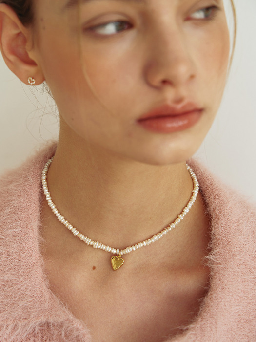heart warming pearl necklace (14k Gold filled)
