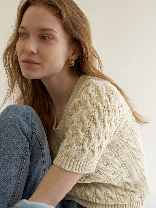 Short Sleeved Cable Knit_Ivory