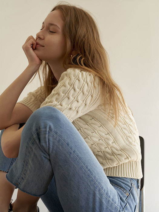 Short Sleeved Cable Knit_Ivory