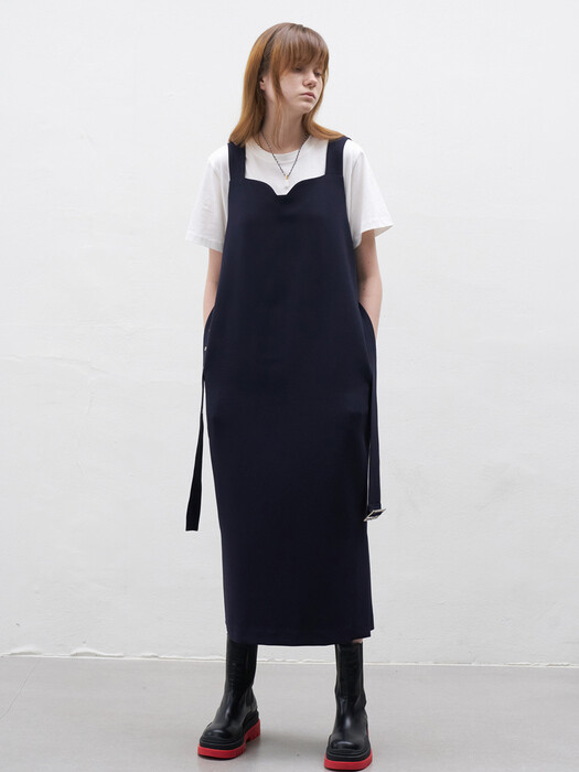 21 Fall_Navy Slit Pinafore Dress 