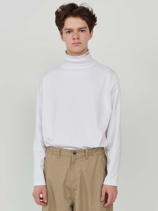 Mock Neck Long Sleeve T-Shirt White