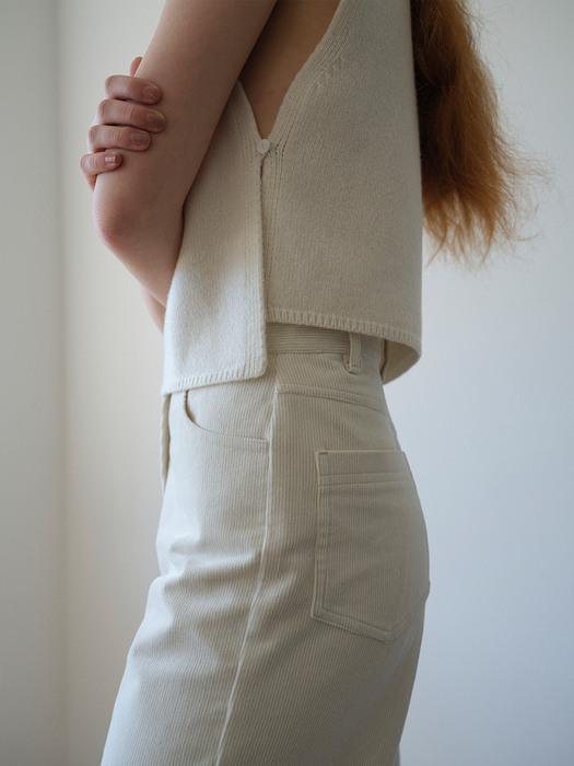 Straight fit corduroy pants / Ivory