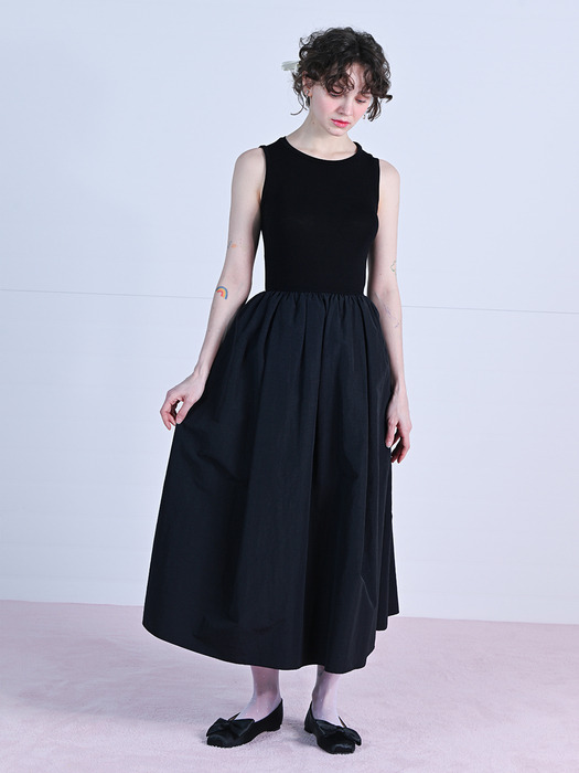 Tulle Sleeveless Maxi Dress - Black