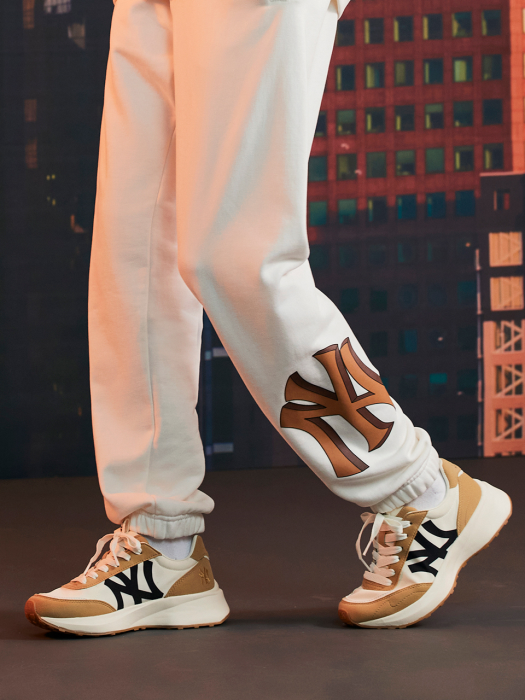 청키 조거(CHUNKY JOGGER) NY (Beige)