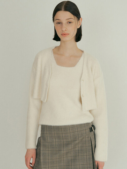 V. [set] cozy crop knit cardigan + sleeveless (ivory)