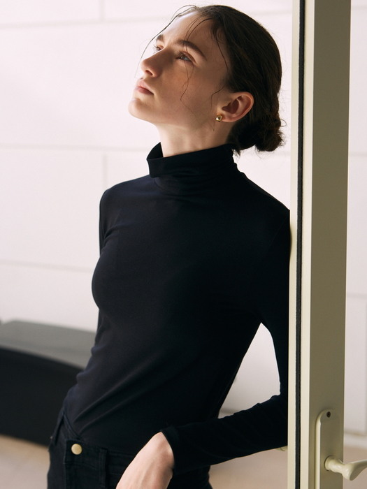 CLASSIC TURTLENECK TOP_SKY BLUE