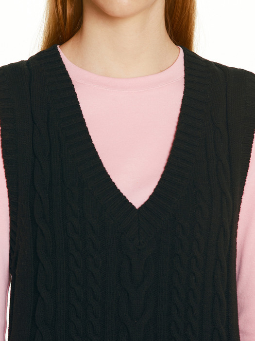 SIENA Cable V-neck knit one piece (Black)