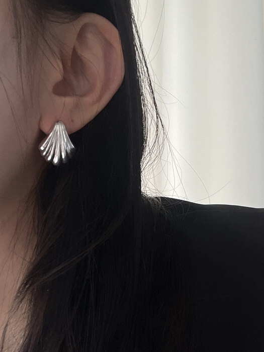 [925silver] Sea shell earring (2color)
