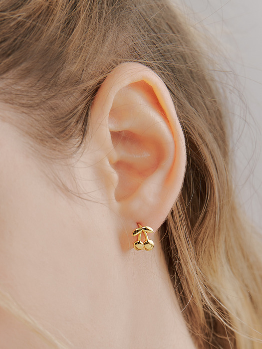 cherry one-touch earring