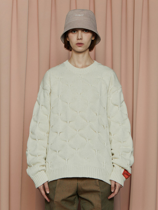 EMBOSSING CLOVER KNIT / IVORY