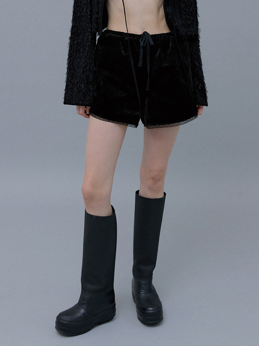 Velvet Lace Shorts (Black)