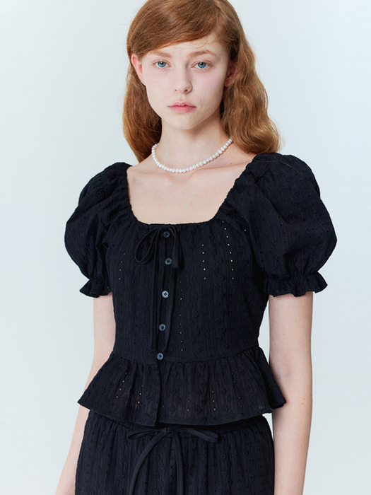SET_Flower embroidery puff blouse_long skirt_Black