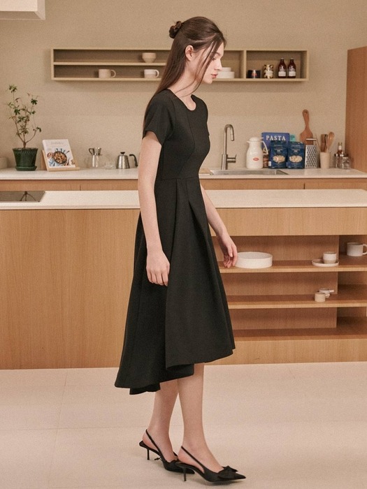 Becca Half Sleeve Long Dress [Black]