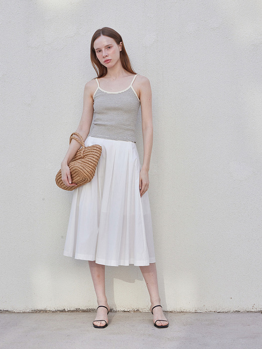 Pleated Banding Long Skirt - White