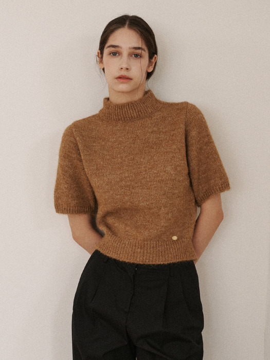 coin set-up halfneck wool pullover-camel