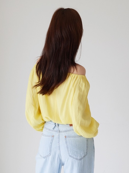 OFFSHOULDER TWO-WAY BLOUSE_YE